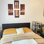 Byt ve Vršovicích k pronajmutí - Cozy apartment Vršovice