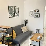 Byt ve Vršovicích k pronajmutí - Cozy apartment Vršovice